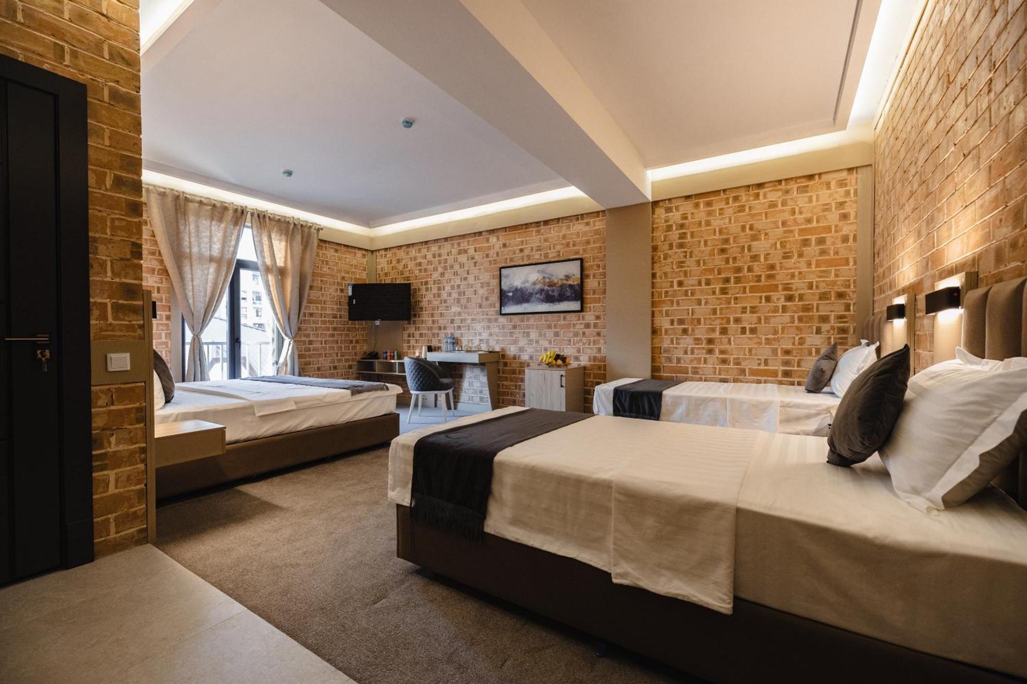 Art Air Hotel Tashkent Esterno foto
