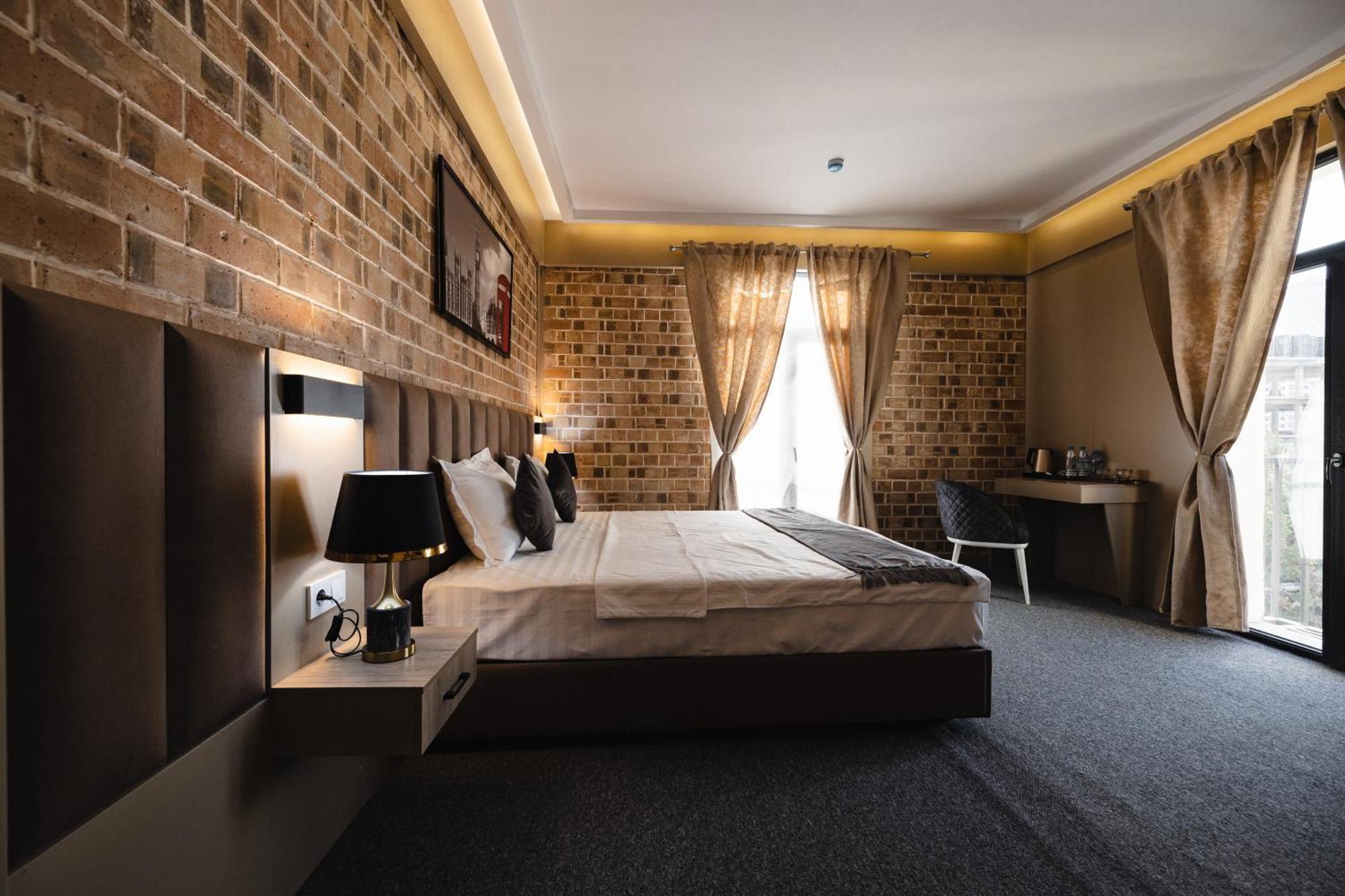 Art Air Hotel Tashkent Esterno foto