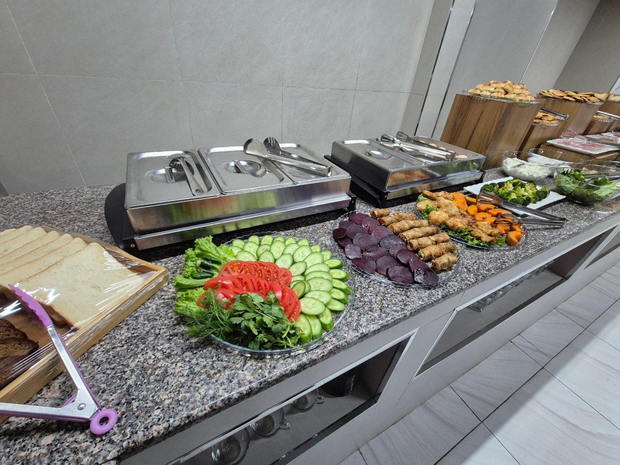 Art Air Hotel Tashkent Esterno foto